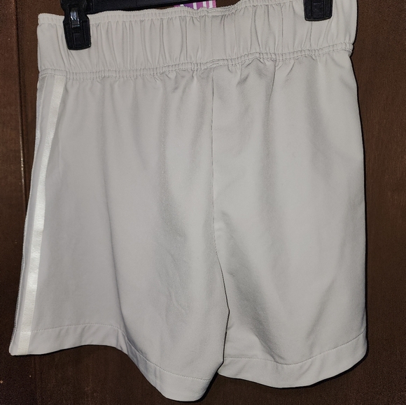 Brand new Adidas shorts with zippered pockets. - Picture 3 of 4